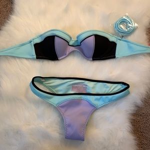 NEW Victoria’s Secret bikini.